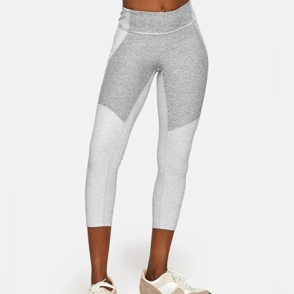 Outdoor Voices Pants - NWT Outdoor Voices 3/4 Two-Tone Women's Leggings